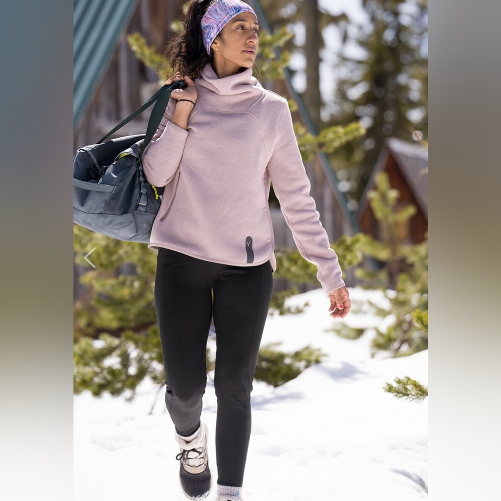 Indyeva 25th hour sweatshirt Cozy light pink Cowl Neck